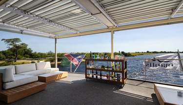 AmaWaterways, Zambezi Queen, Stern Lounge.jpg